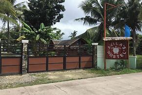 Avila's Hostel Moalboal near Beach