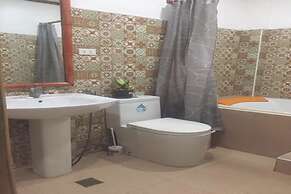 Avila's Hostel Moalboal near Beach