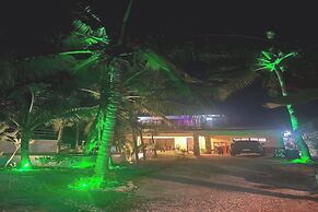 Avila's Hostel Moalboal near Beach