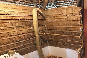 Avila's Hostel Moalboal near Beach