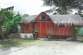Avila's Hostel Moalboal near Beach