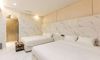 Daegu Hotel Series Lions Park