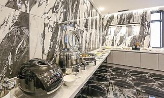 Daegu Hotel Series Lions Park