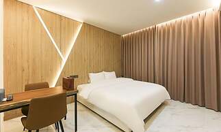 Daegu Hotel Series Lions Park