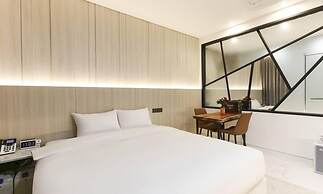 Daegu Hotel Series Lions Park