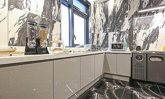 Daegu Hotel Series Lions Park