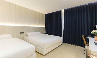 Daegu Hotel Series Lions Park