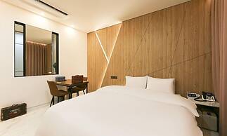 Daegu Hotel Series Lions Park