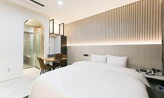 Daegu Hotel Series Lions Park