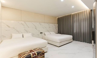 Daegu Hotel Series Lions Park