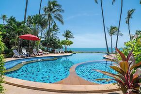 Tropical Beachside 4 bedroom Villa KBR23