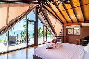 Tropical Beachside 4 bedroom Villa KBR23