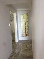 Expansive Ocean Views from Peninsula