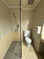 Queen Garden Hotel by Salak Hospitality