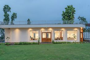 Corbett Four Seasons