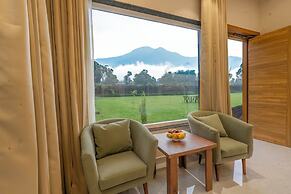 Corbett Four Seasons