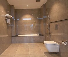 Corbett Four Seasons