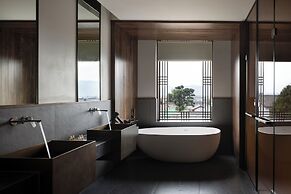 LA MAISON . View Resort