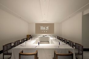 LA MAISON . View Resort