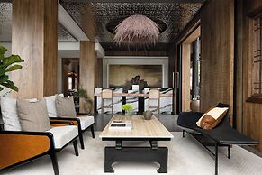 LA MAISON . View Resort