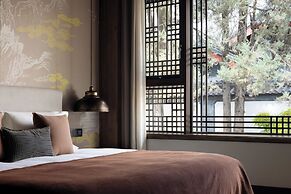 LA MAISON . View Resort