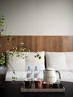 LA MAISON . View Resort