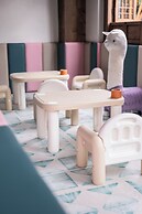 LA MAISON . View Resort