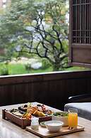 LA MAISON . View Resort