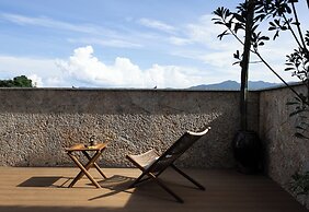 LA MAISON . View Resort