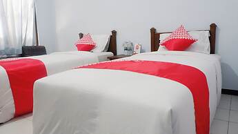 Hotel O Arjosari Near Plaza Araya Formerly Hotel Nugraha