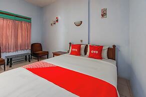 Hotel O Arjosari Near Plaza Araya Formerly Hotel Nugraha