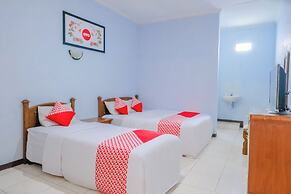 Hotel O Arjosari Near Plaza Araya Formerly Hotel Nugraha