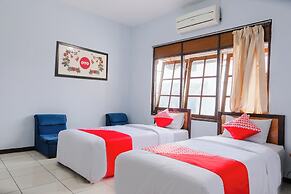 Hotel O Arjosari Near Plaza Araya Formerly Hotel Nugraha