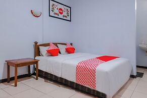 Hotel O Arjosari Near Plaza Araya Formerly Hotel Nugraha