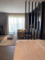 Escada Apartments