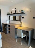 Escada Apartments