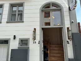 Abelia Mansion Hotel