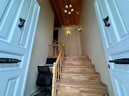 Abelia Mansion Hotel