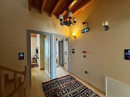 Abelia Mansion Hotel