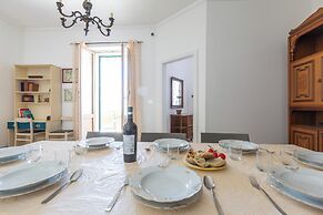 4086 Maison Malù by Barbarhouse