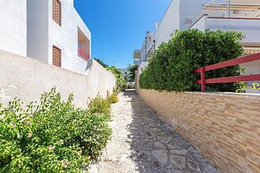 4047 Piccola Perla by Barbarhouse