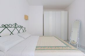 4047 Piccola Perla by Barbarhouse