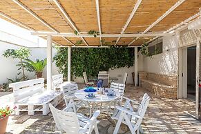 4047 Piccola Perla by Barbarhouse