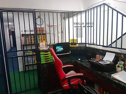 OYO 91033 Vaigan Hotel