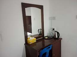 OYO 91033 Vaigan Hotel