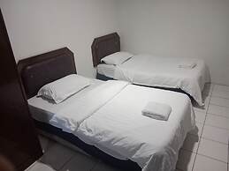 OYO 91033 Vaigan Hotel