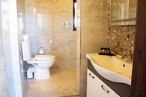 Kenn Gozitan Villa and Pool
