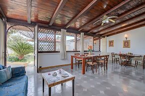 Villa Oasi al Mare Near the sea With Pool