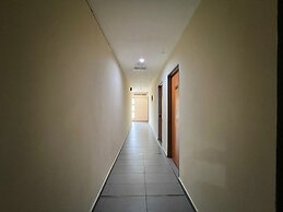 OYO 91040 Hotel Ezi Inn