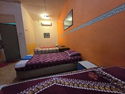 OYO 91042 Kamal Guest House Marang